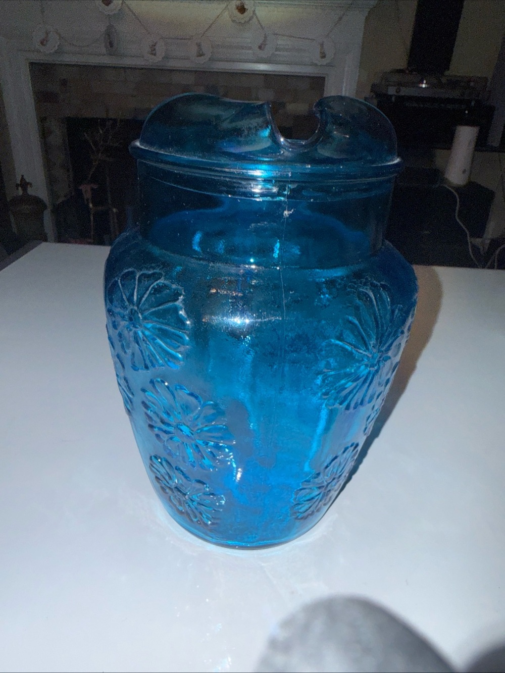 Vtg Anchor Hocking Blue Glass Rainflower Pitcher - Picture 5 of 9